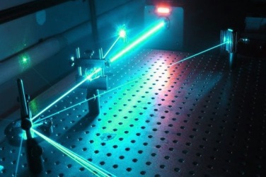 Лазеры, как следствие развития квантовой электроники